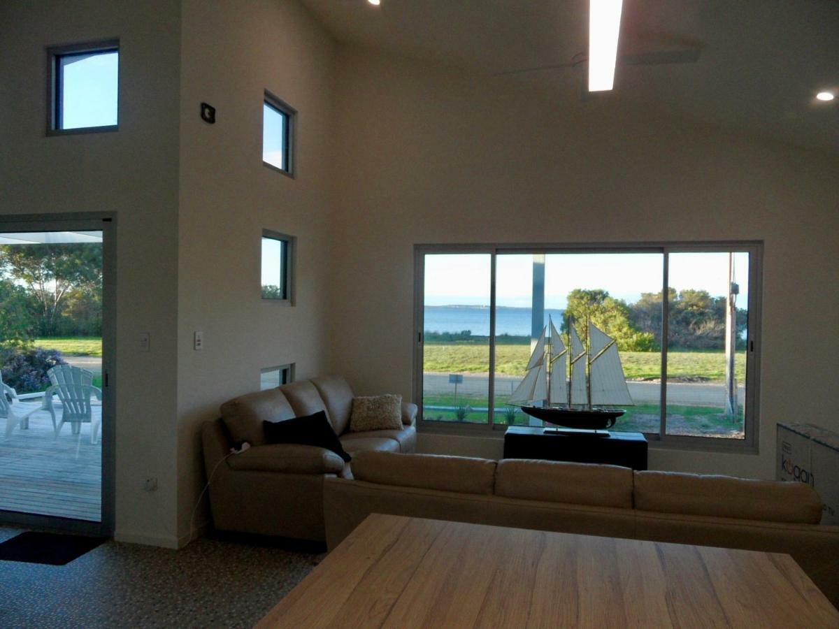 White Shells Holiday Rental Nepean Bay Exterior foto